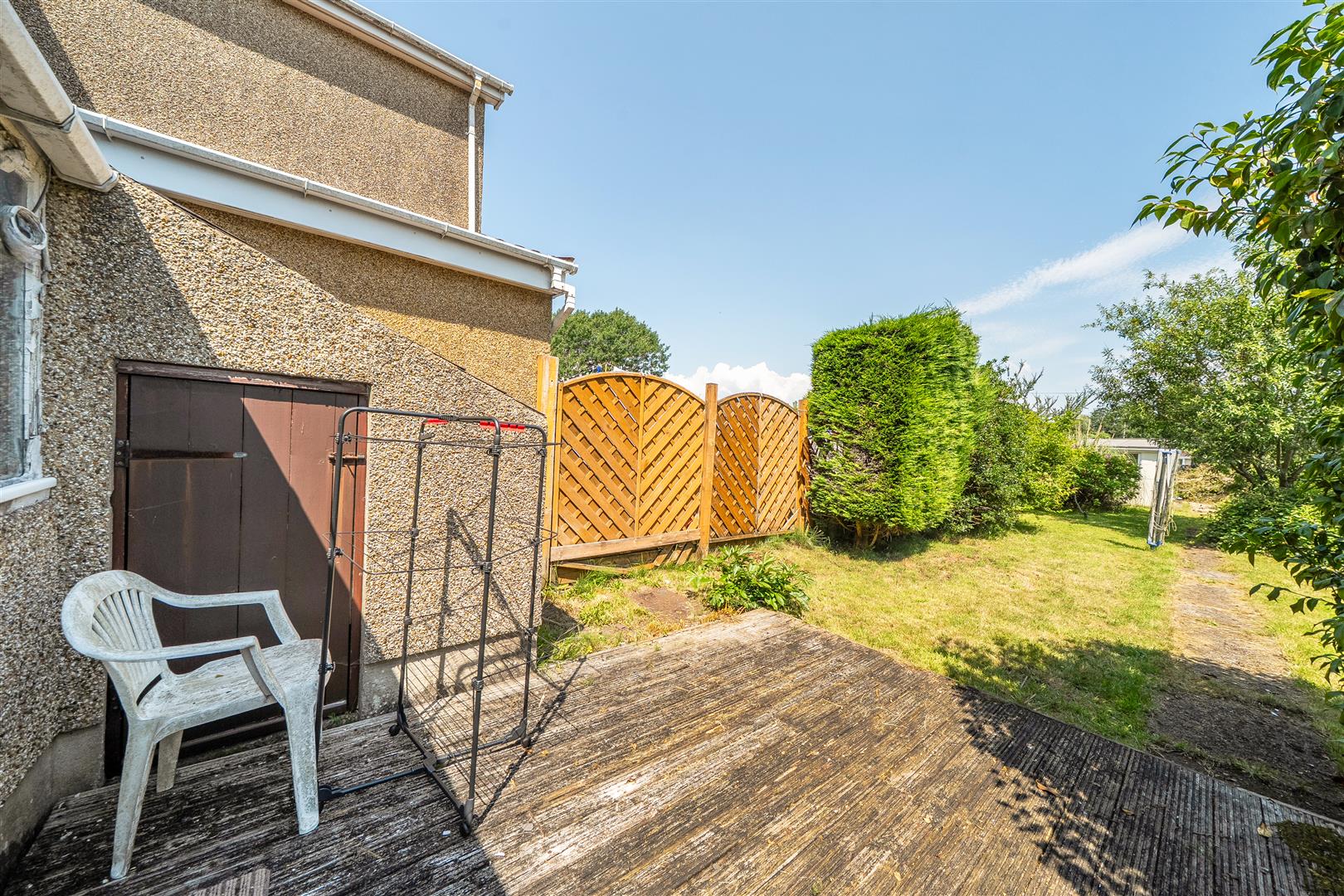 Middle Road, Gendros, Swansea, SA5 8EQ